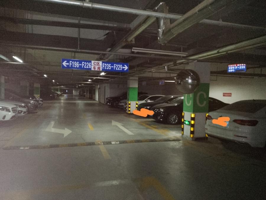 济南市槐荫区兴福街道枣庄路1158号金科世界城一区地下车库-1782