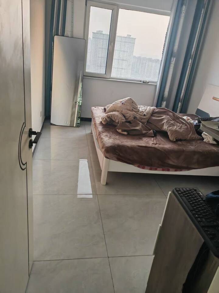 济南市济阳区富阳街166号银都花园2号楼1-2302房产