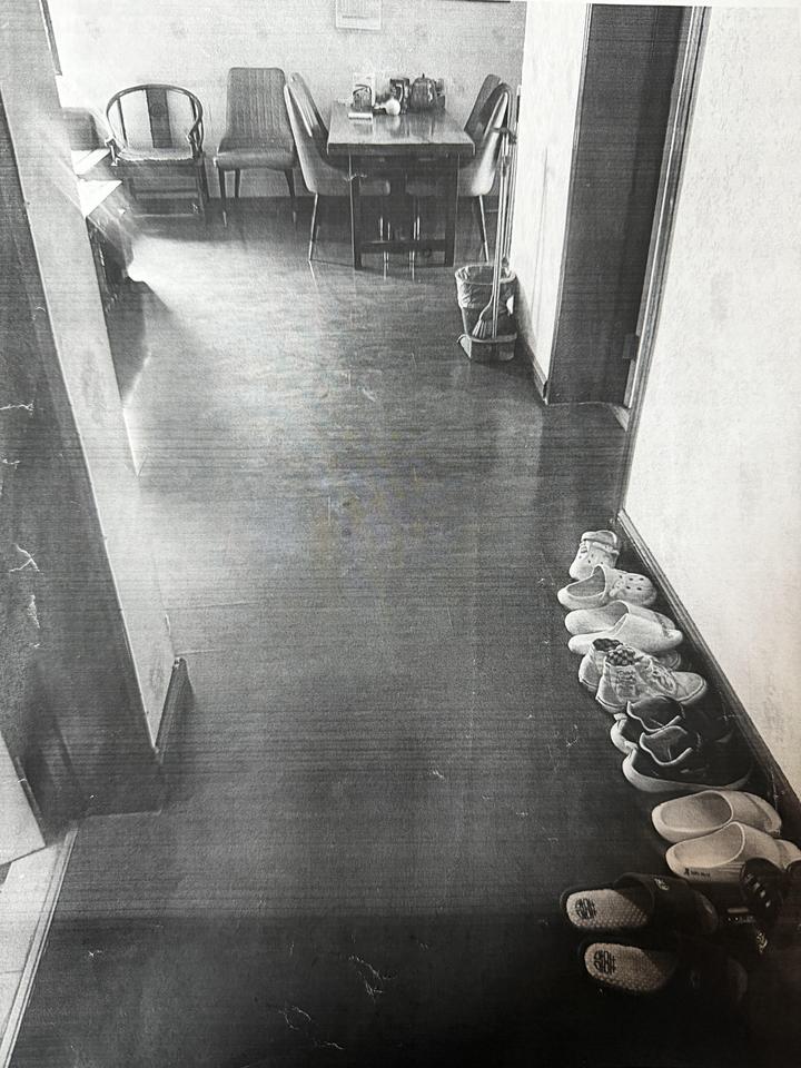 济南市高新区化纤厂路4号新馨家园20号楼4-202房产（附地下室一处，不动产权证号: 高010938）