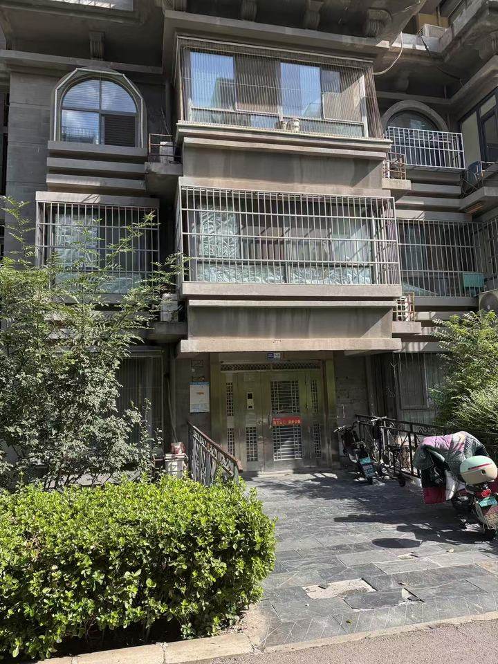 济南市市中区伟东新都三区5号楼2-1101