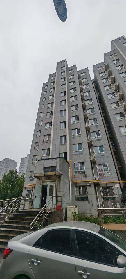 济南市钢城区钢都大街197-1号梅苑小区11幢东1单元801室房产