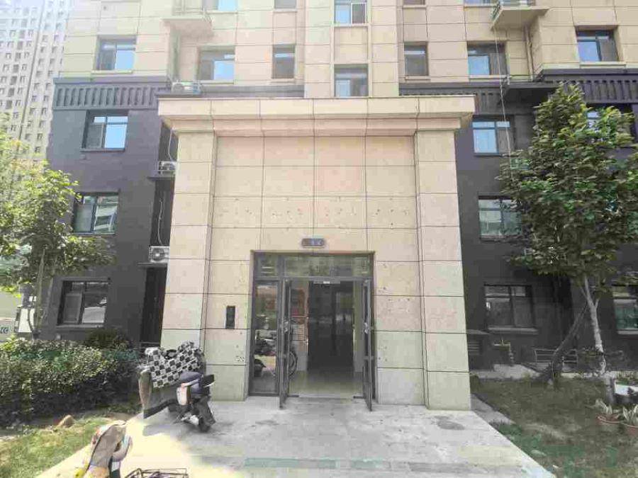 济南市莱芜区文化北路89号颐高电子商务产业园24幢东1单元902、-C2003室房地产