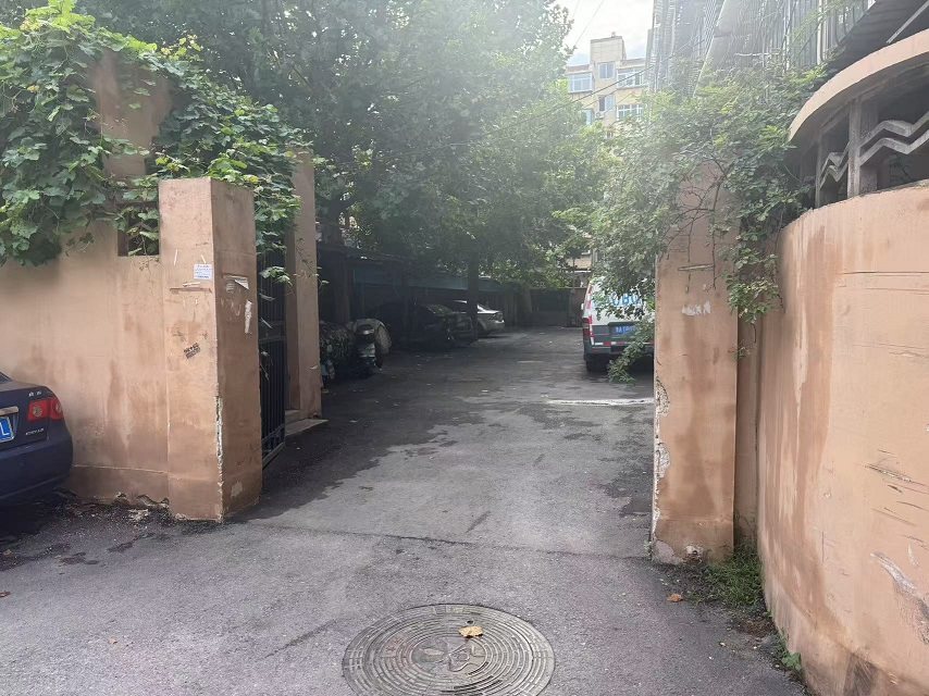 济南市天桥区黄屯四区11号楼2-401室房产