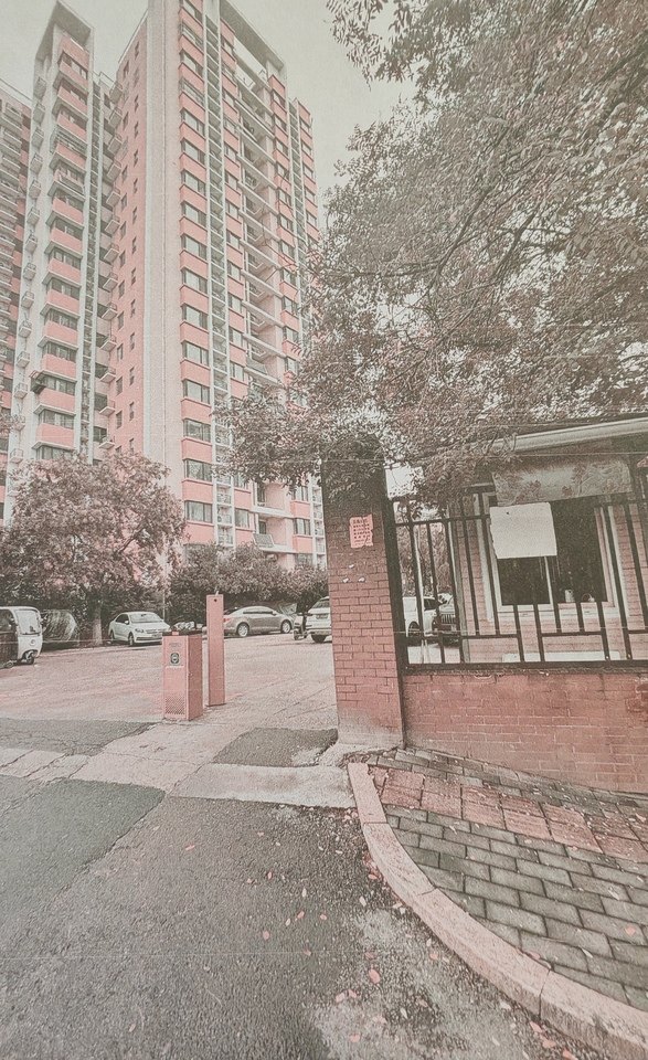 济南市历下区明湖东路787号保利大名湖二区2号楼403