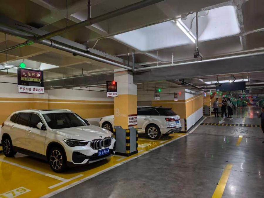 济南市历下区龙奥西路1号银丰财富广场地下车库-2370