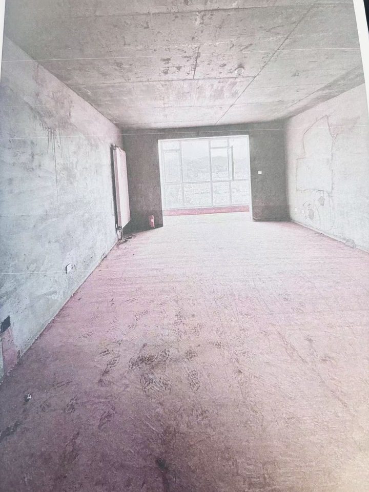 济南市历下区转山西路1-19号盛世合丰苑1号楼2-1601房产一处（不动产权证号：济南20170009294）