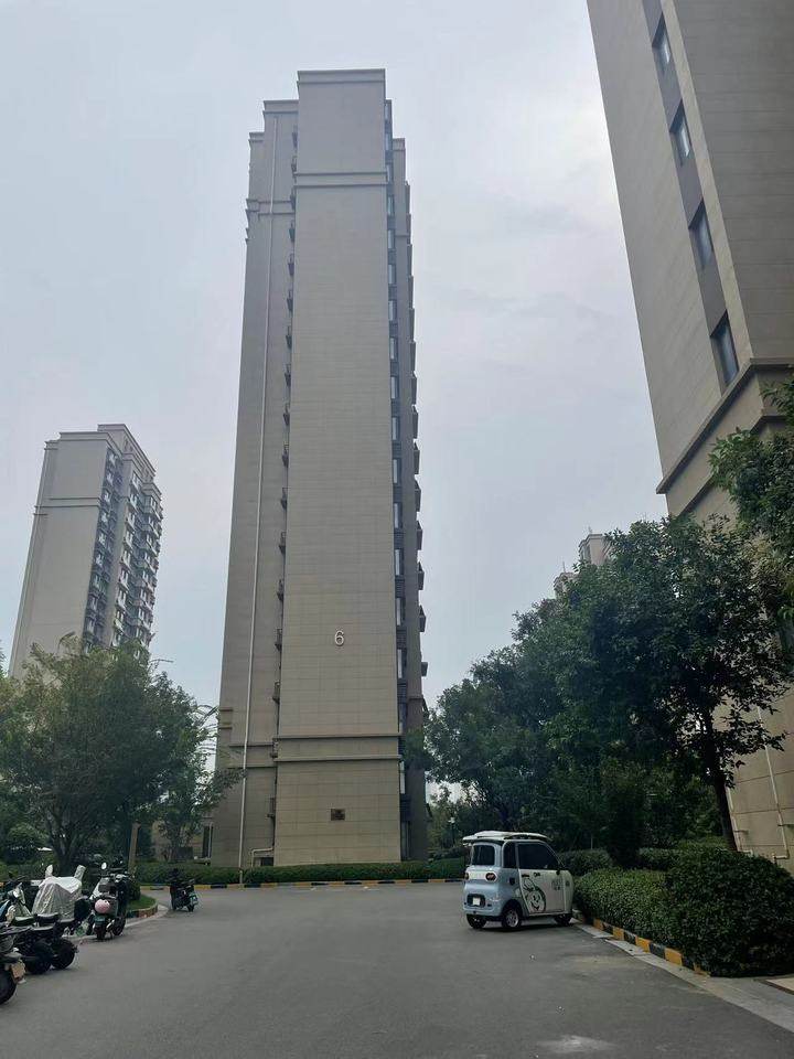 济南市槐荫区青岛路5166号锦绣衡园6号住宅楼1单元1501室房产