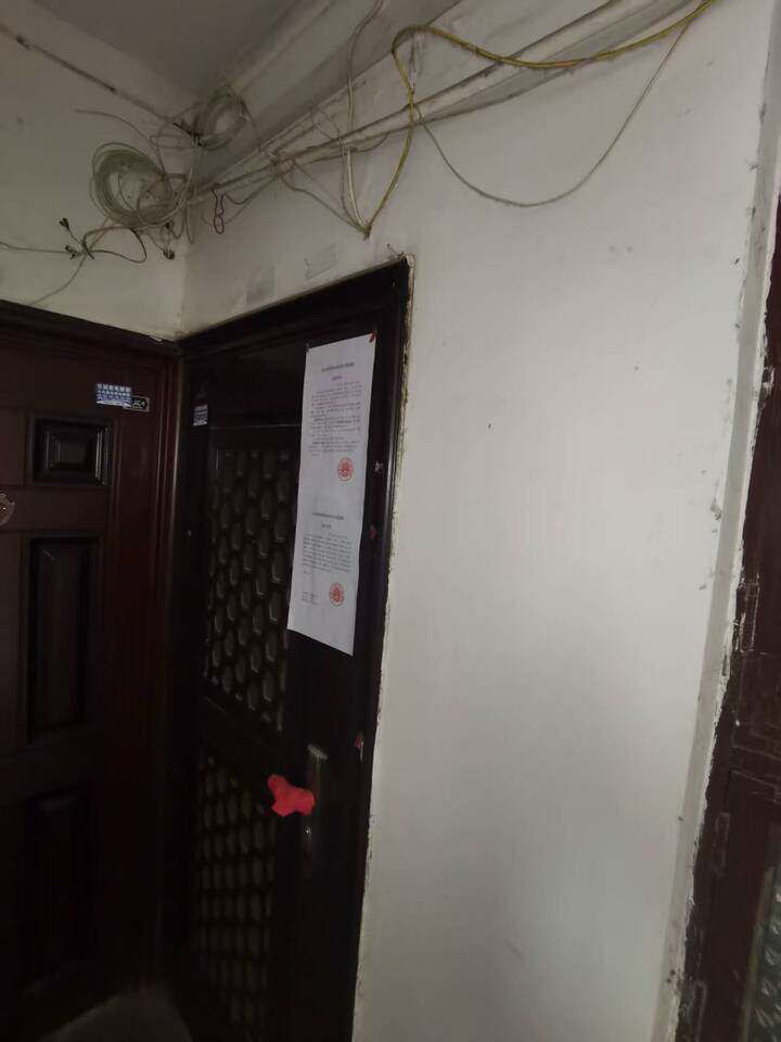 济南市市中区王官庄小区九区19号楼2单元102住宅