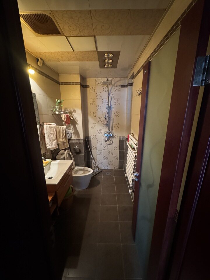 济南市槐荫区经六路287号绿地新城6号楼1-1903室