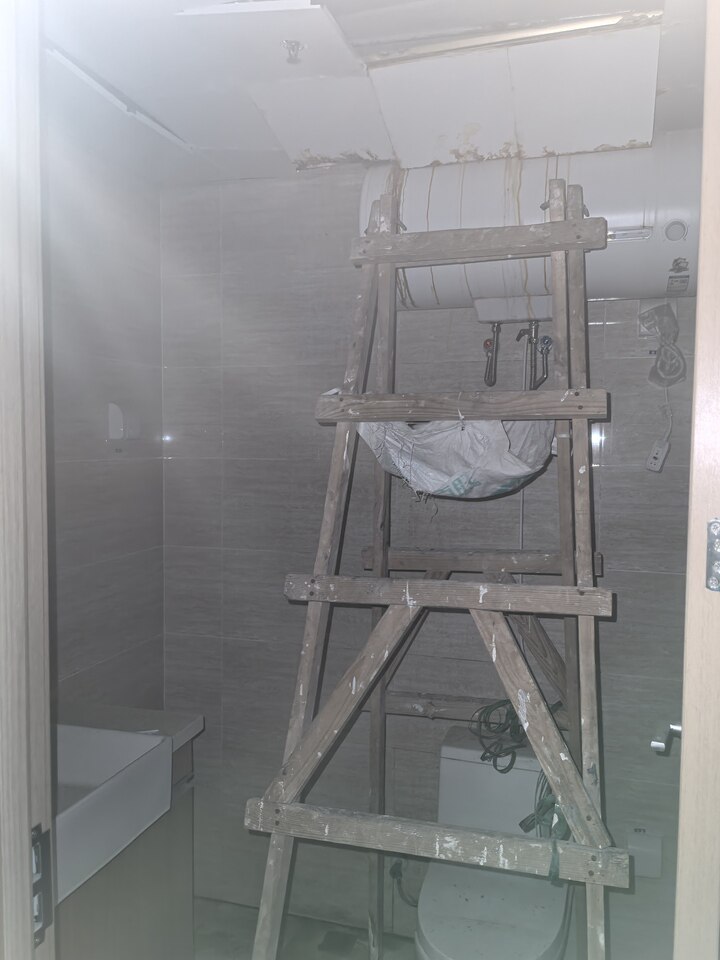 济南市历下区绿地中央商务区A-2地块1号楼2731室房产