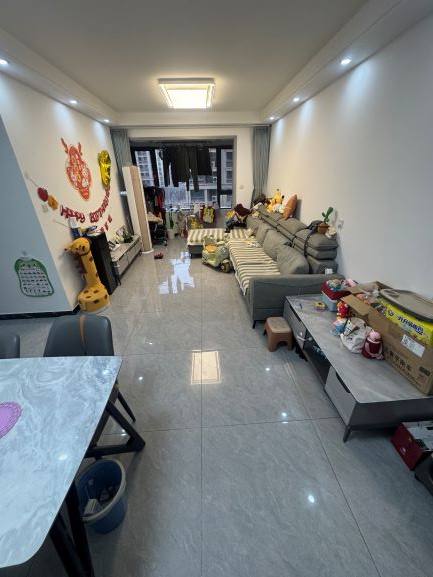 山东省济南市历城区神武北街780号鲁商悦府小区6号楼401室房产（不动产权证号：销售(字）202022877692）