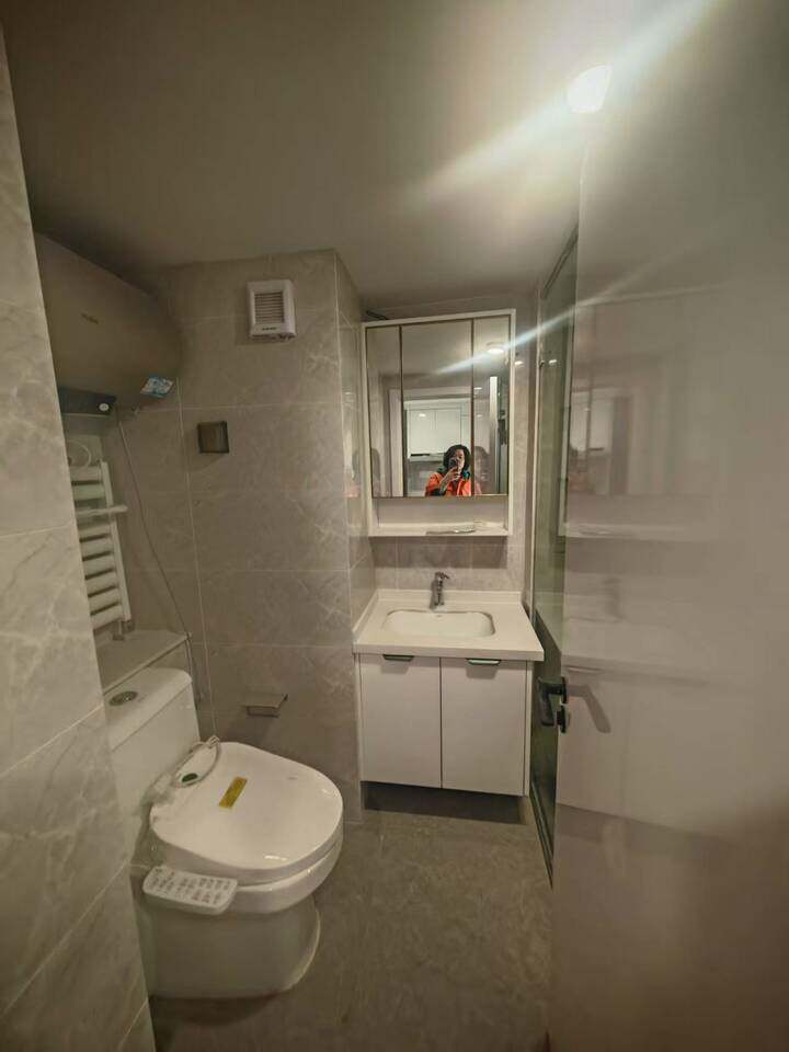 济南市槐荫区日照路101号远大购物广场4号商务办公楼1719室