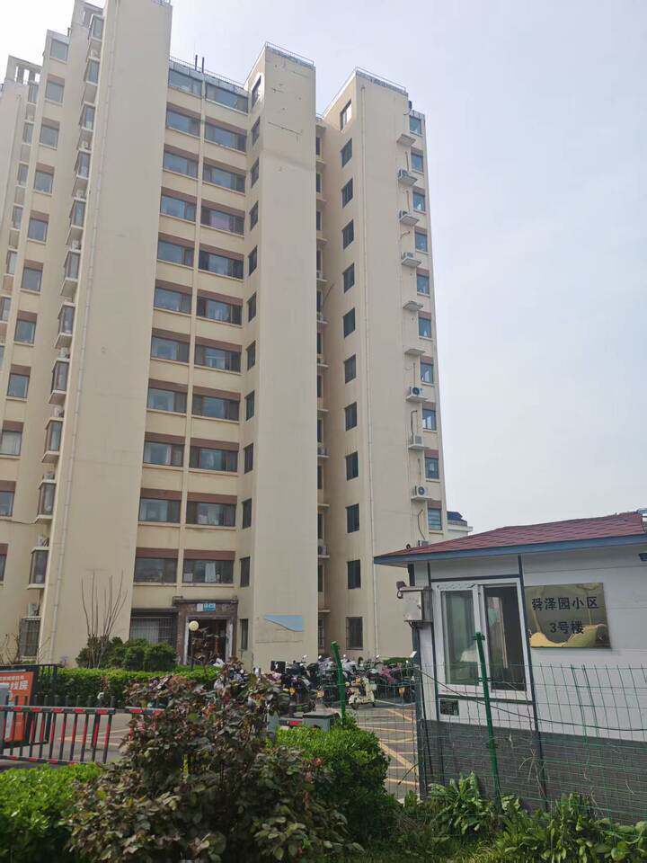 济南市历城区二环东路1301号舜泽园小区3号楼1-407室住宅及1- -103号储藏室