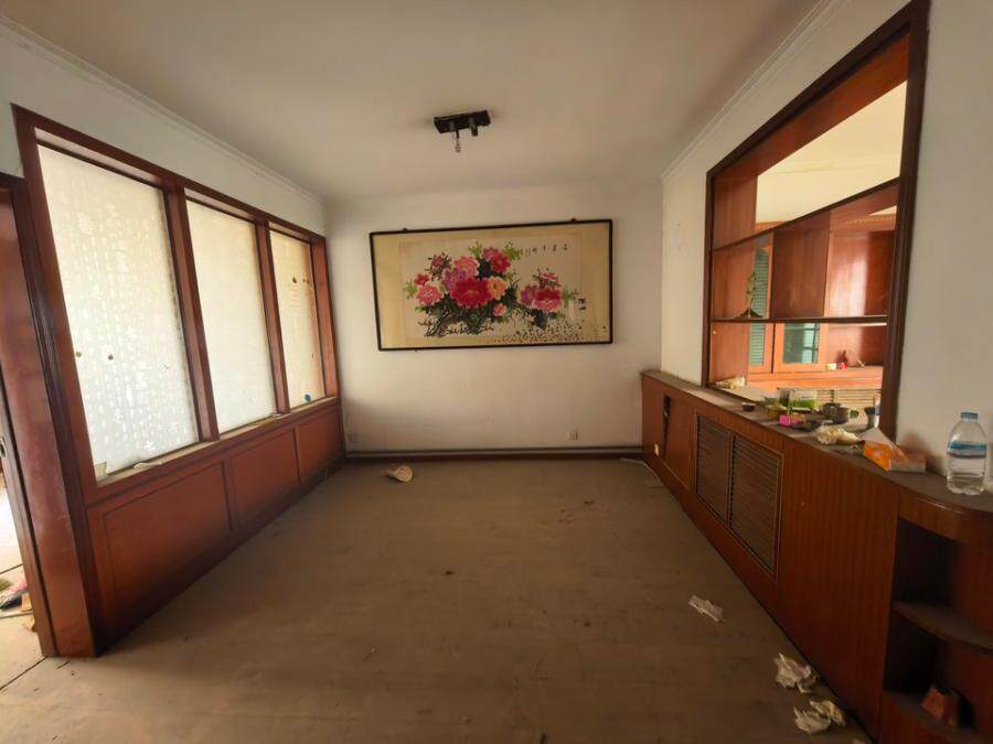 （破）济南市历城区七里堡小区48号楼5-102号房屋及储藏室