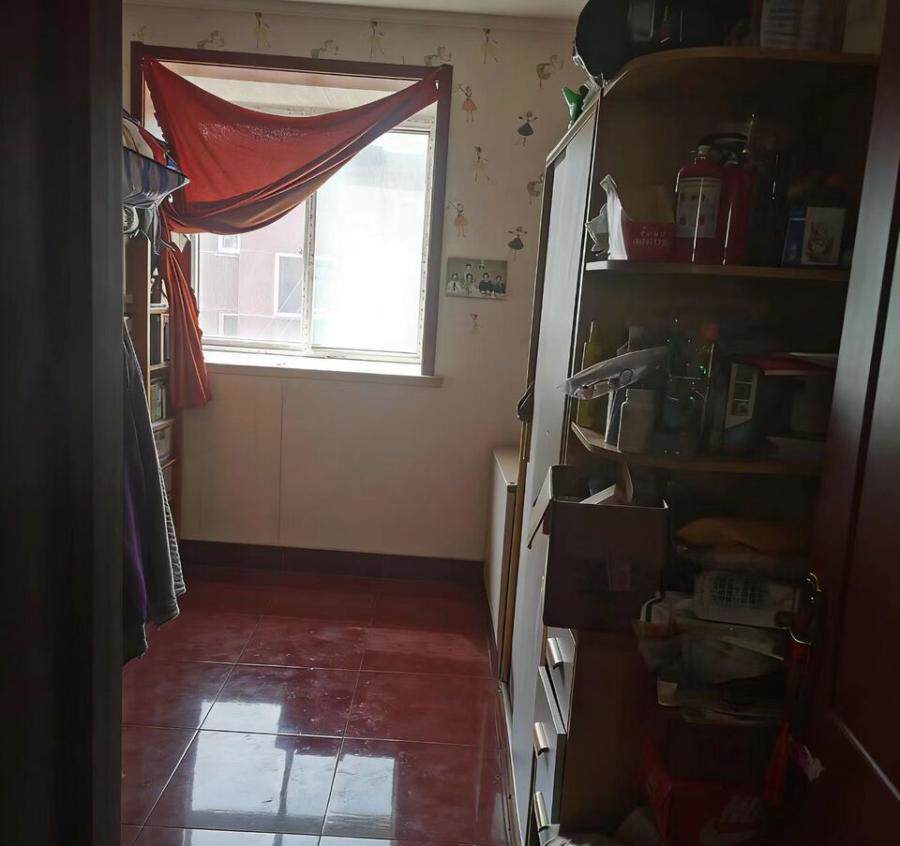 济南市天桥区无影山西街6号楼4-502及储藏室