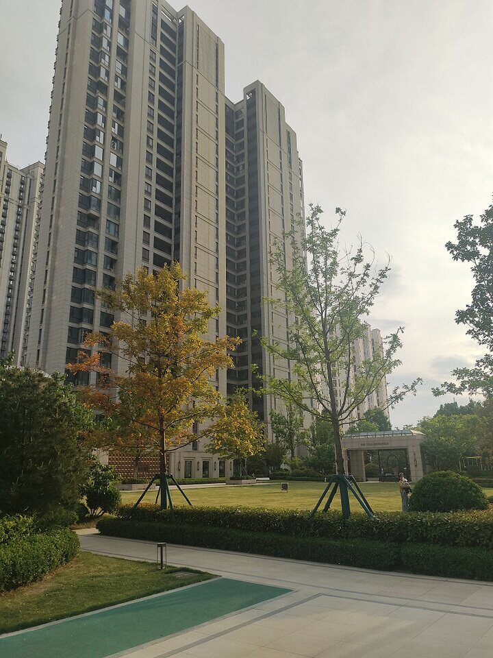济南市槐荫区保利天禧园二区7号楼1702
