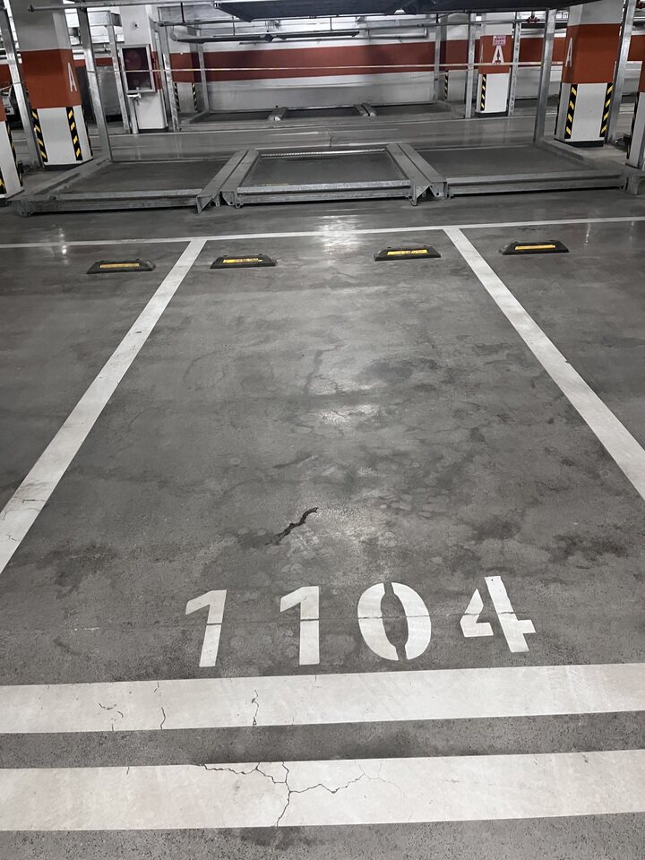 济南市历城区望华南街 6756 号璟樾花园 2 号地下车库及其他-1104