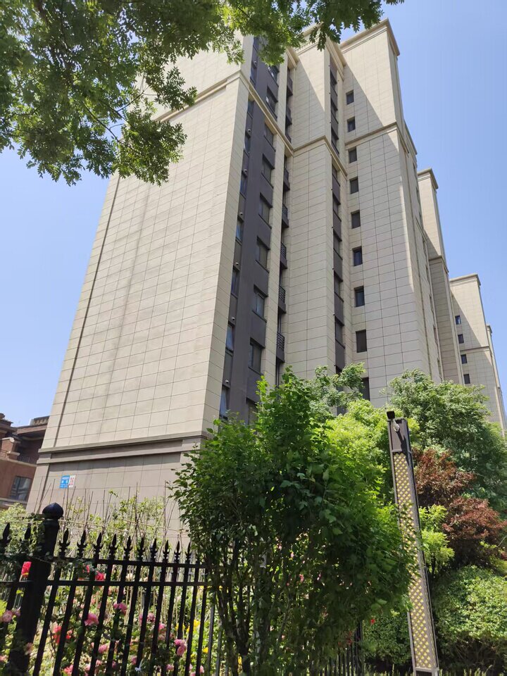 济南市章丘区绣源西街2200号中骏·柏景湾南区26号楼1-1003室房产