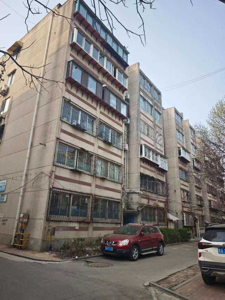 山东省济南市天桥区金泉小区19号楼3-501号
