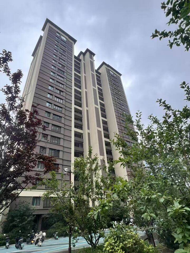 济南市天桥区明湖风景小区10号楼704室房产