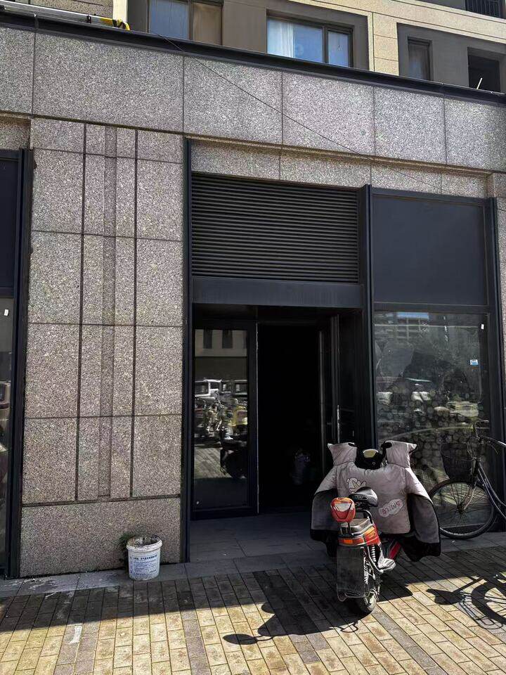 济阳区济北街道办事处开元大街188号融创府13号楼商铺11