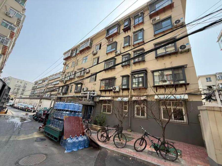 济南市历下区长盛小区南区二区11号楼1-402