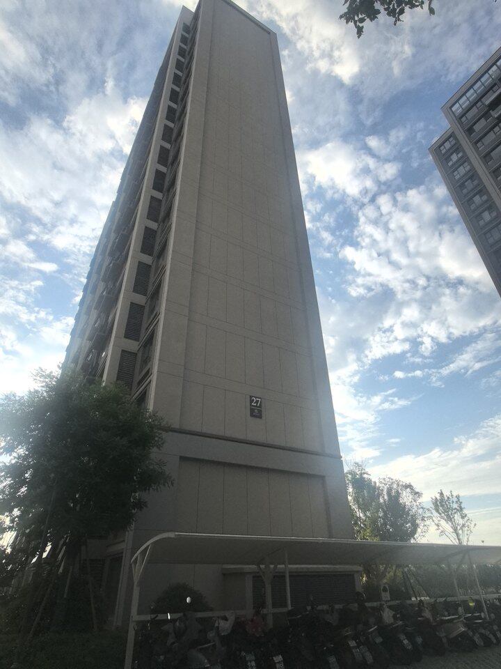 济南市钢城区东外环3357号滨河天境小区27号楼1-503室