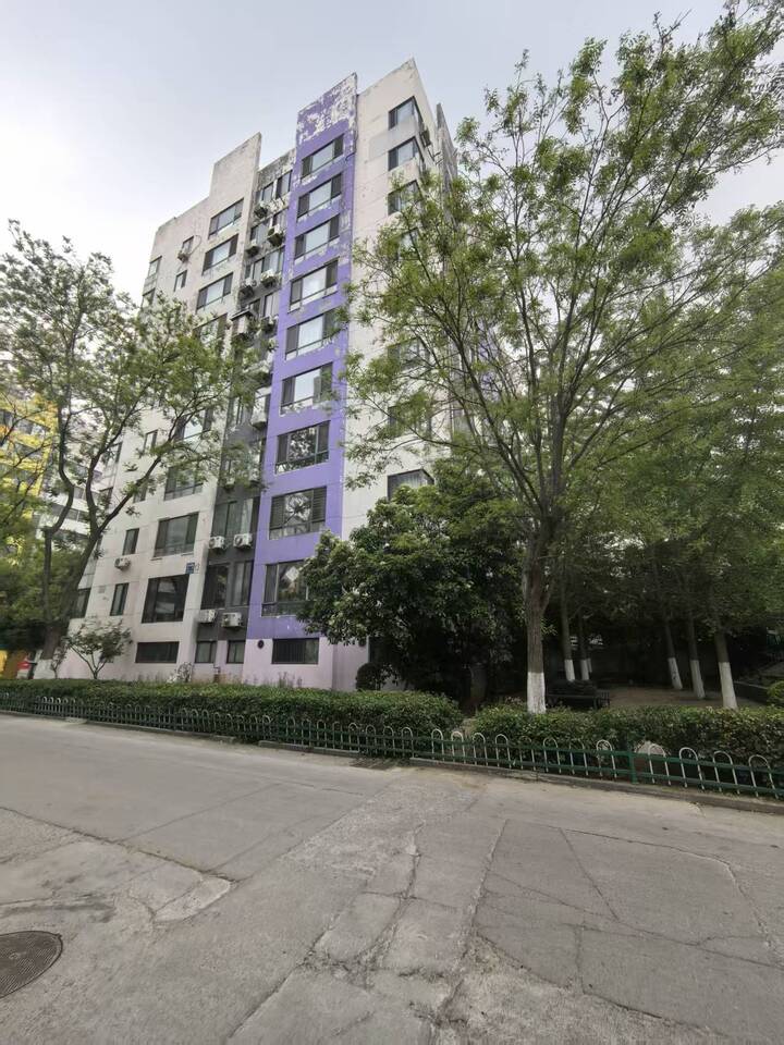 山东省济南市槐荫区阳光新路19号阳光100国际新城一期13号楼2-301室