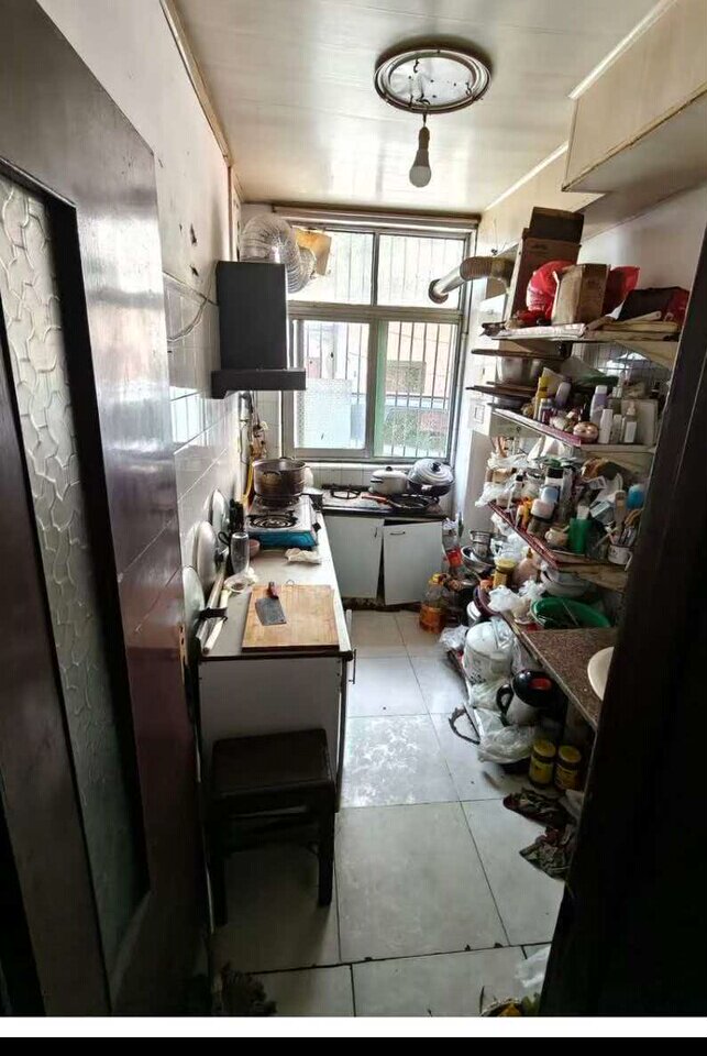 山东省济南市市中区十里河街道办事处兴济河小区二区4号楼1-101号房产（网签不动产权证号：中265452）