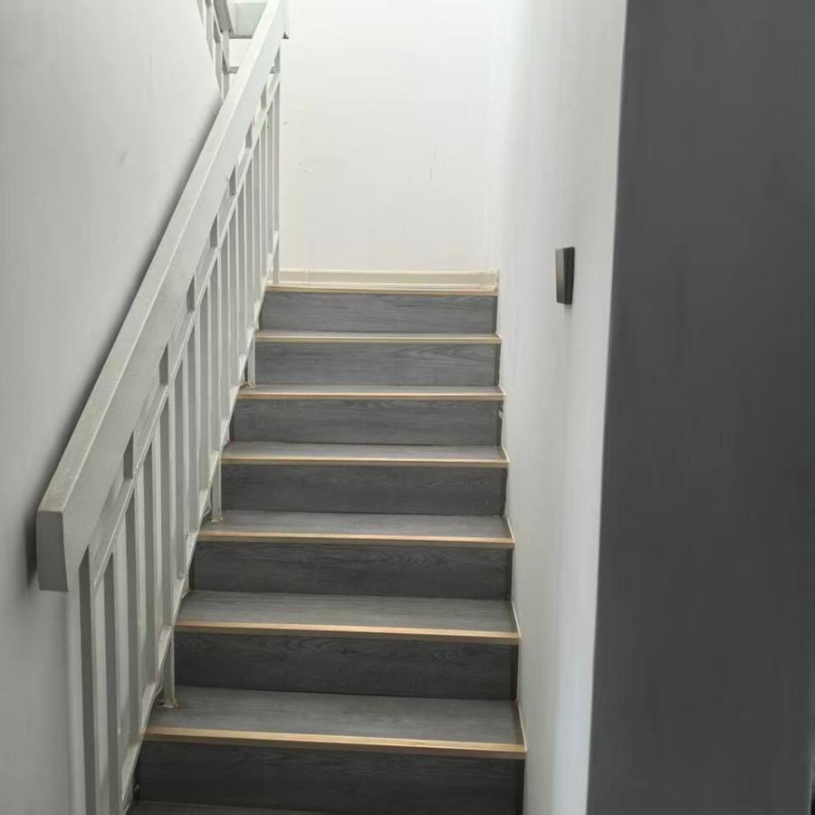 济南市历城区科技城华信路13-1号3号楼4-602房产及地下室416房产