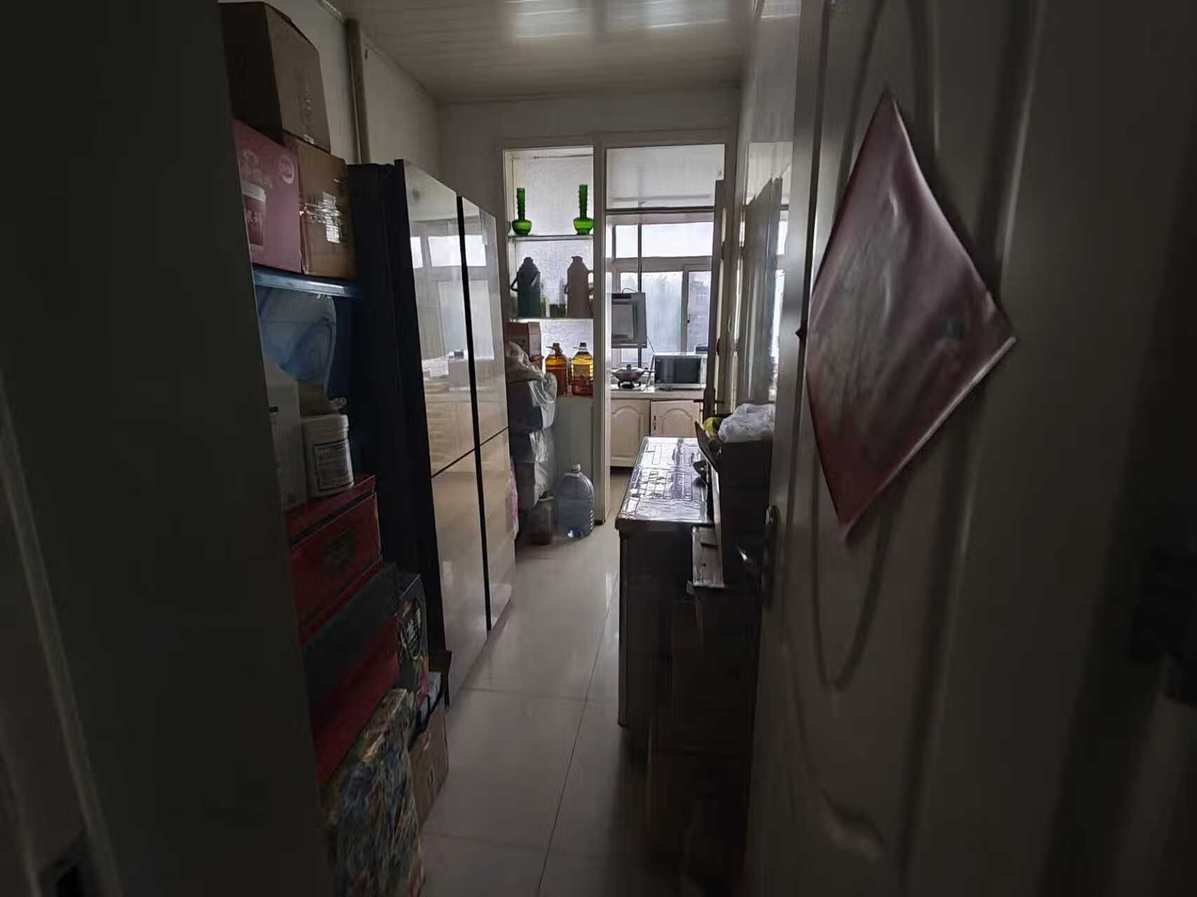 山东省济南市市中区英雄山路64号宿舍 2-402