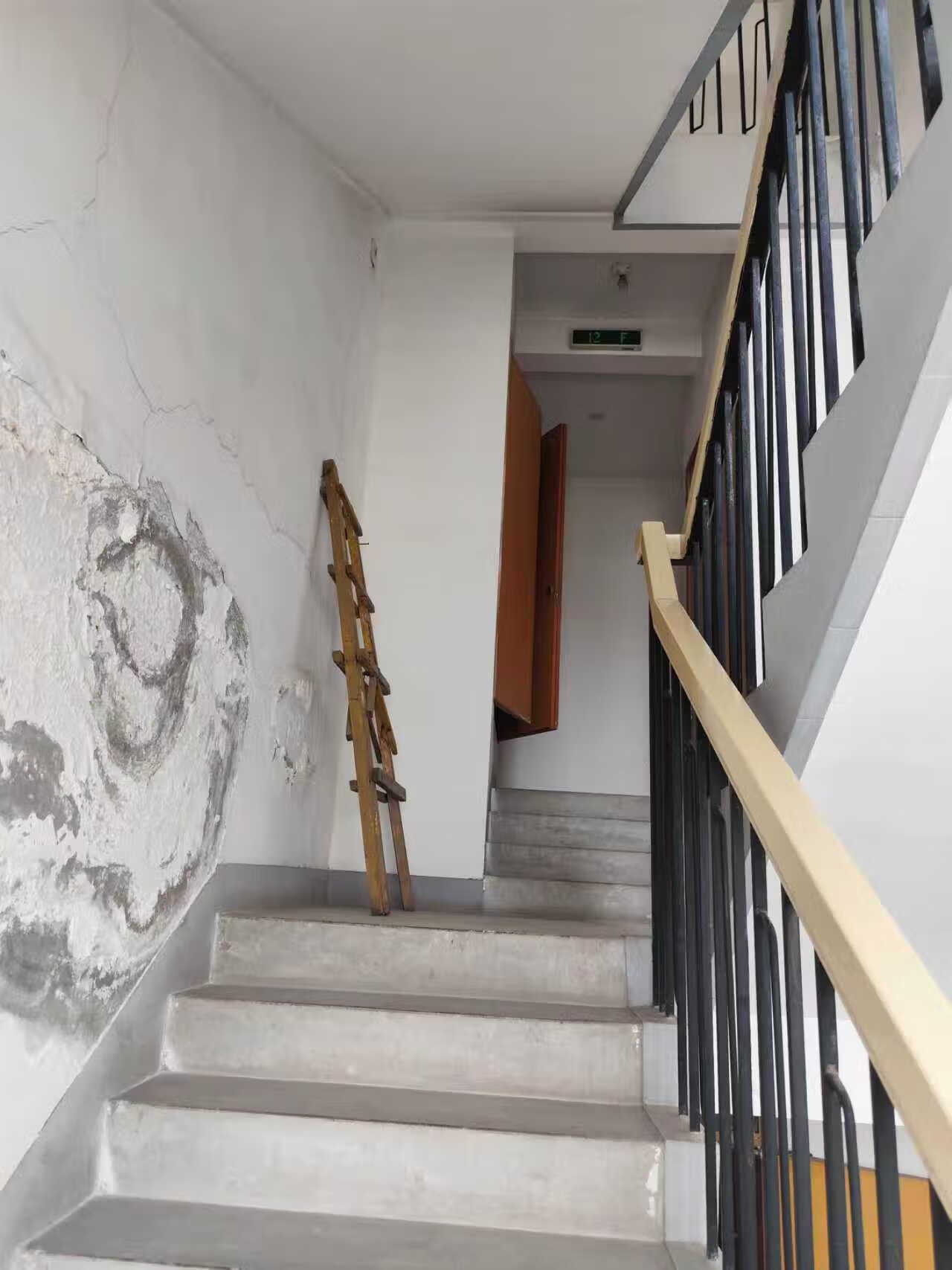 山东省济南市市中区建设路85号三箭如意苑10号楼1-1101、1-1201