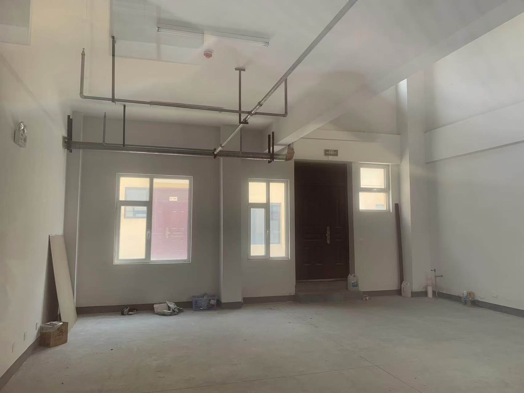 山东省济南市章丘区山东龙山雨润农贸市场5号综合交易区商办319室