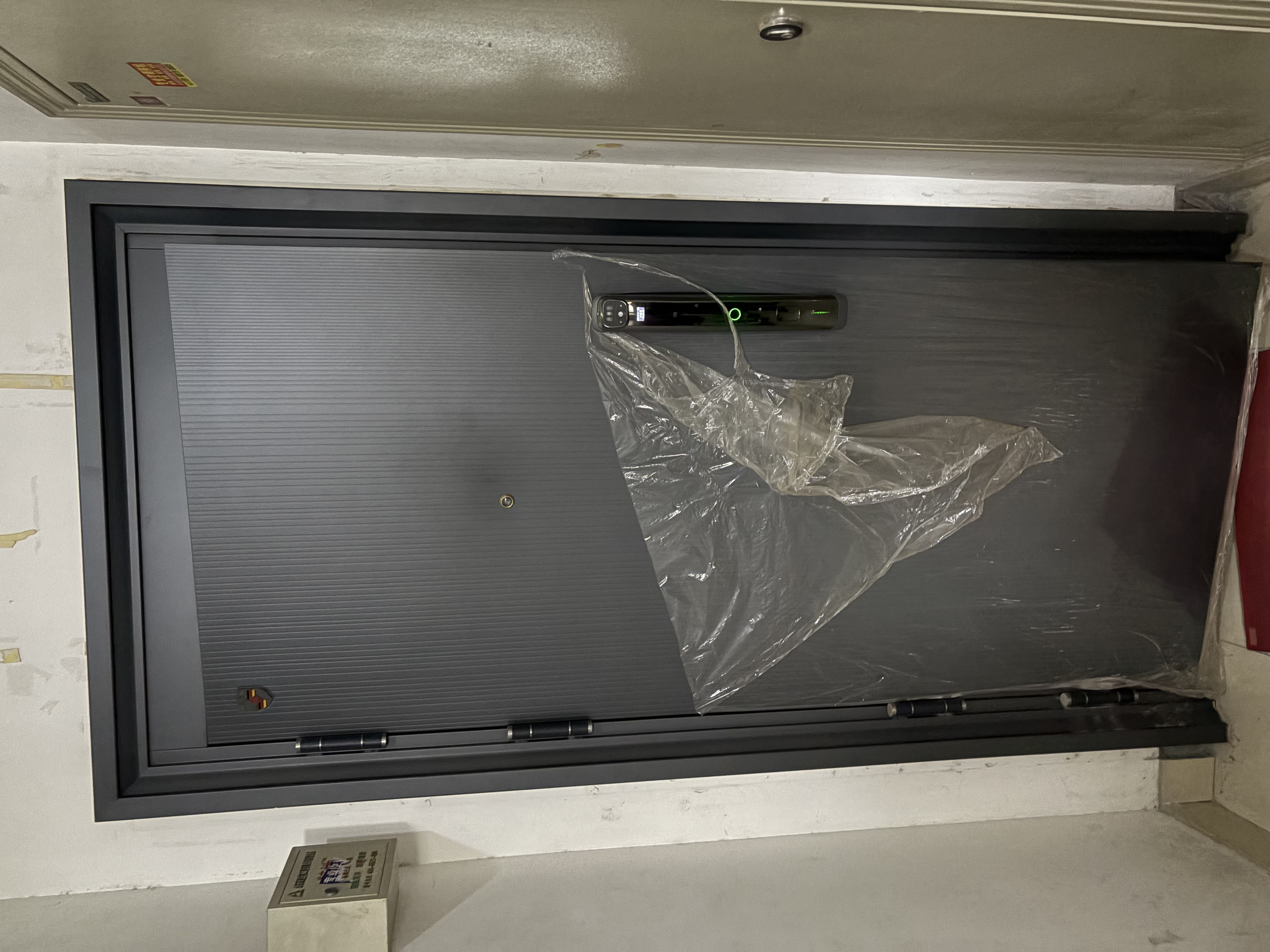 山东省济南市市中区泉景天沅·秀园2号楼2-1802室房产、2—135储藏室及-1120车位