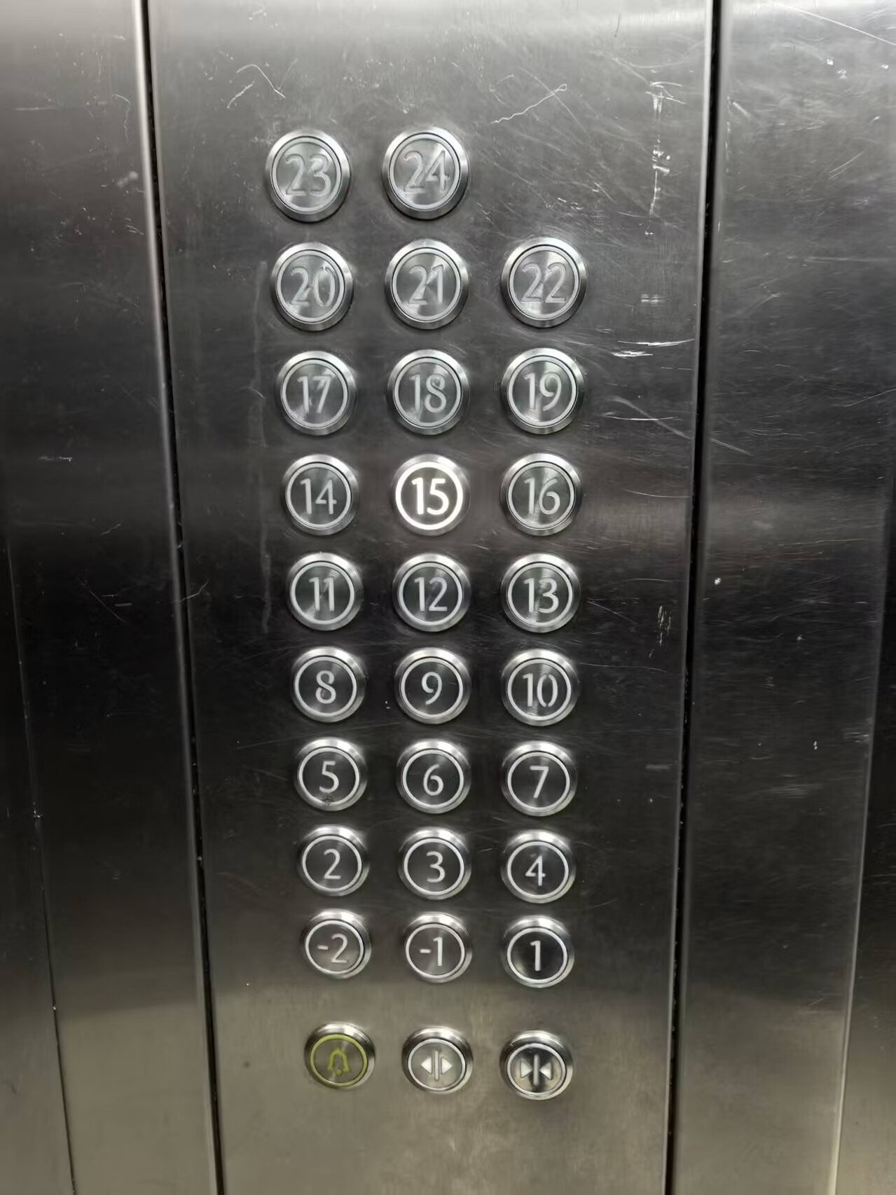 山东省济南市历下区中林路77号百合花园13号楼1-1503