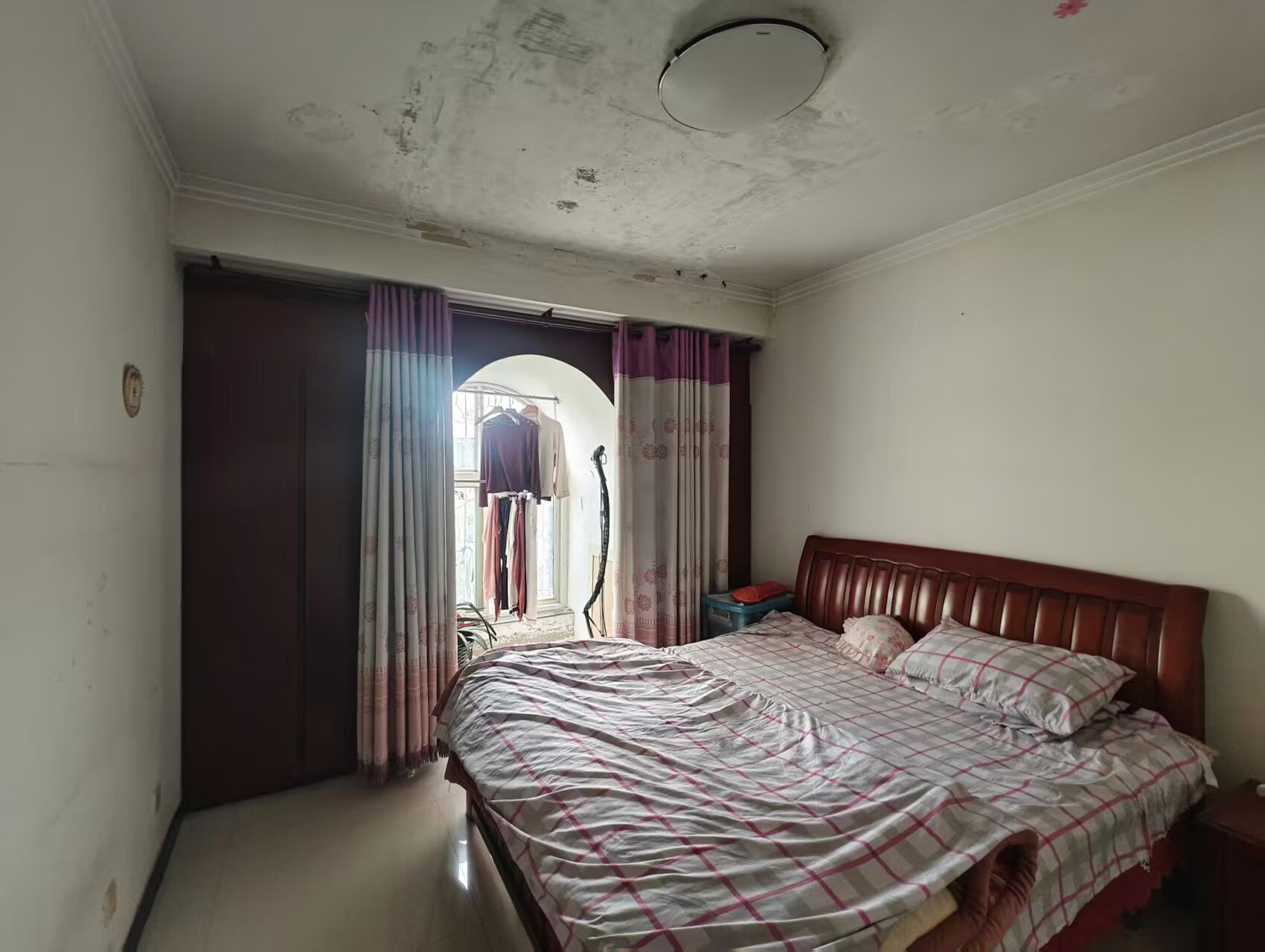 山东省济南市天桥区泺安路48号金田苑小区17号楼4-703