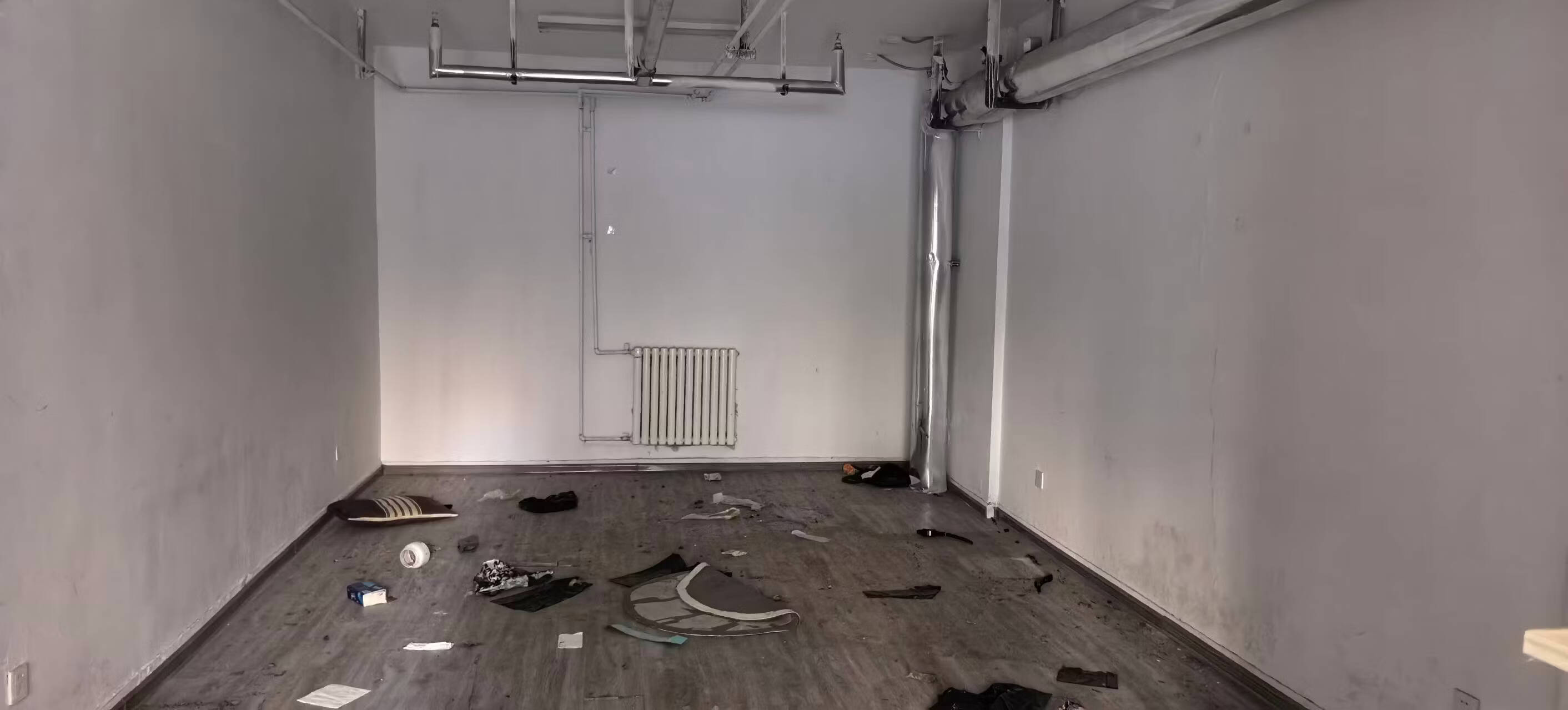 山东省济南市高新区旅游路15099号中铁逸都国际城四区5号楼2--117商办