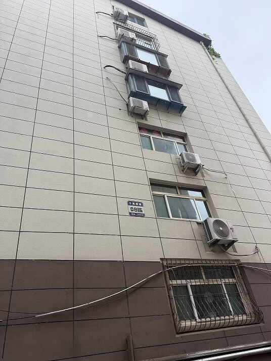 山东省济南市历下区甸柳新村三区1号燕柳花园8号楼1-702