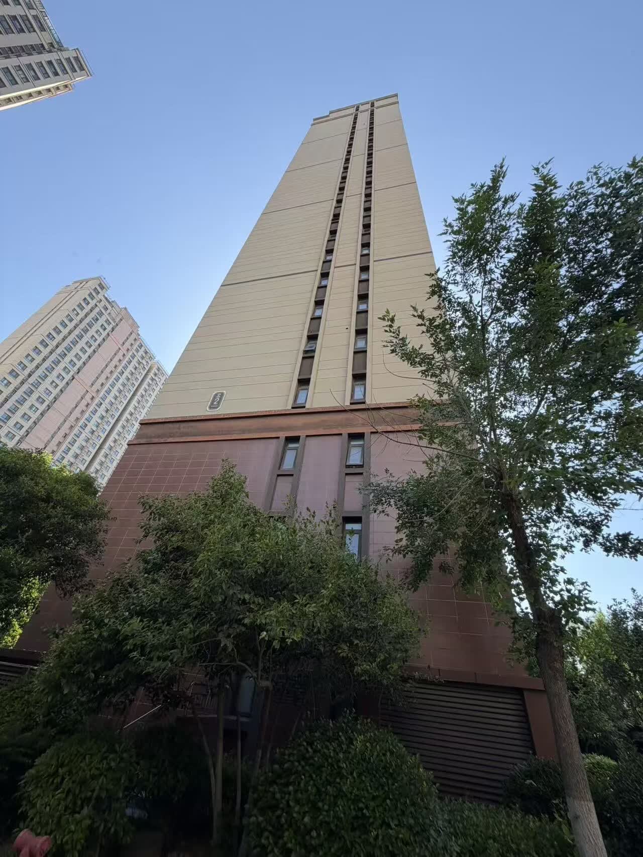历城区桑园路40号名辉豪庭2号楼2-1902
