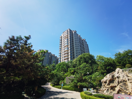 济南市历城区经十路511号九英里颢苑1号楼1-101住宅及1#1-101、1#1-102两个储藏室