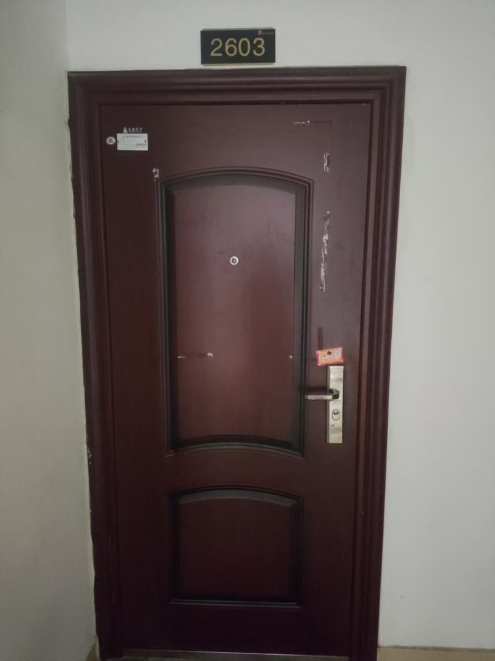 山东省济南市章丘区山泉路2288号唐人中心F地块3（1）号楼2607号房产及配套房一处