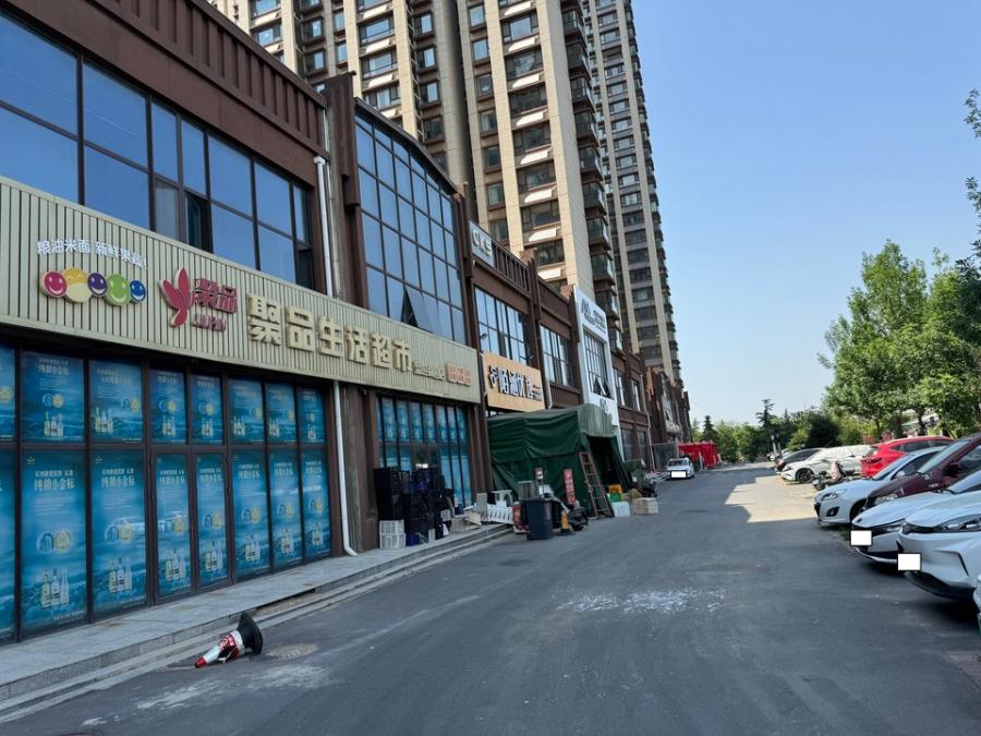 山东省济南市章丘区双山街道办事处兴业路166号盛世锦园3号楼101铺