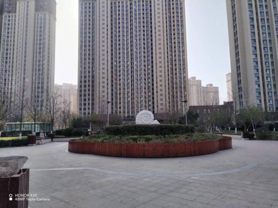 济南市天桥区泺安路5号绿地滨河国际城四区6号楼3304 号