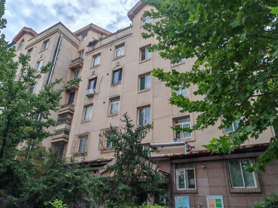 济南市高新区工业南路雅居园一区15号楼2-102室房产